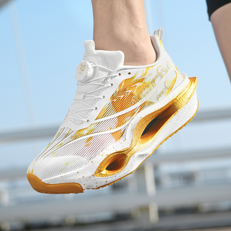 Erkekler için Karbon Tabanlı K - Carbon Plate Marathon Racing Shoes incelemesi ve fiyatı