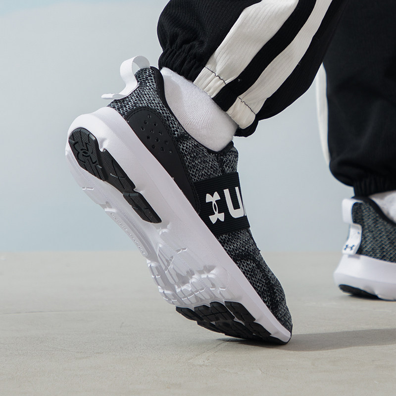 2026 Under Armour 3026507 001  - Knit Fabric Lace Up Sneakers incelemesi ve fiyatı